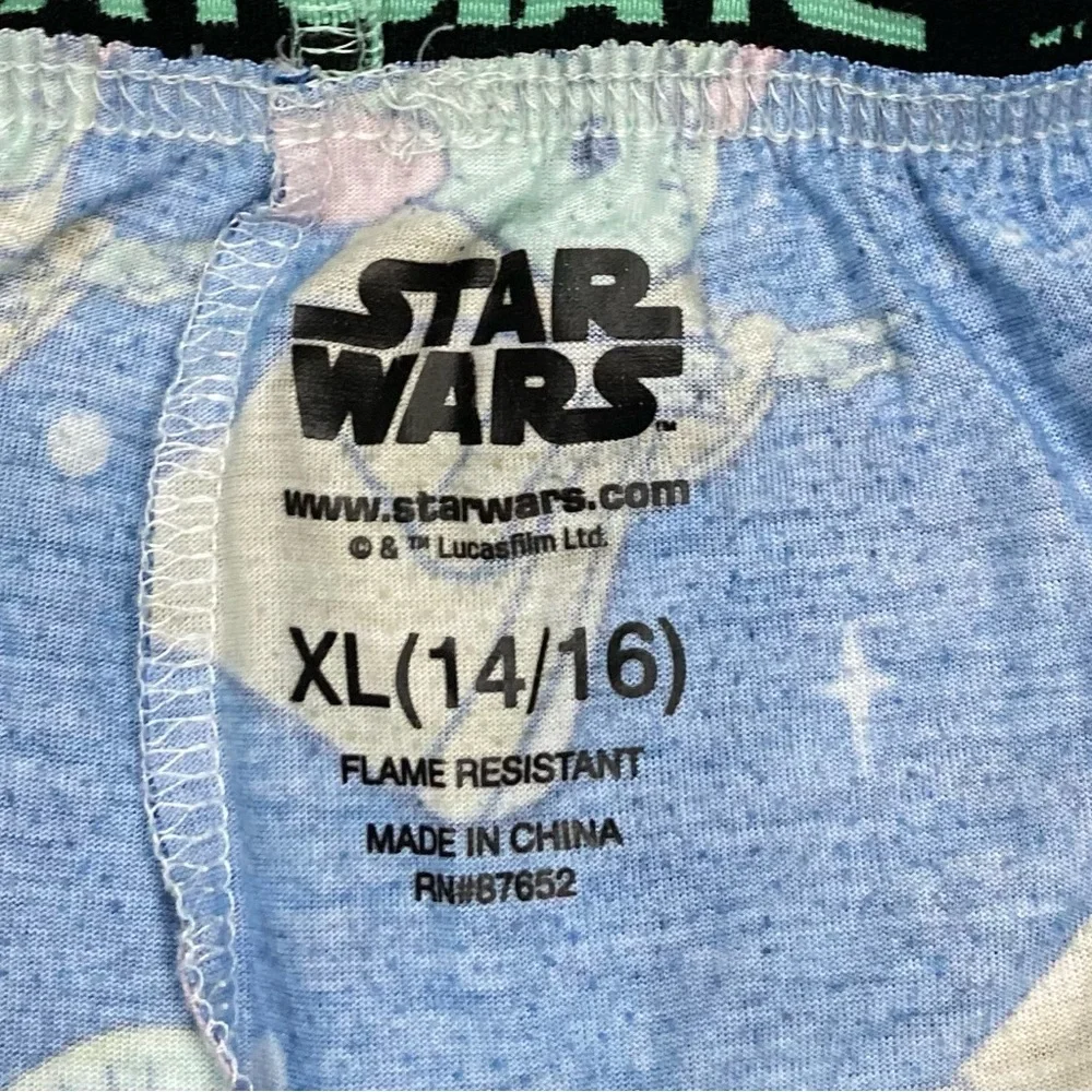 Star Wars reposhing this